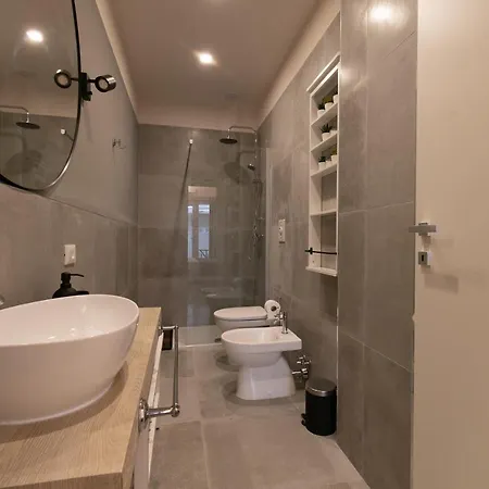 Tenuta Tre Gemme A Mare - Grey